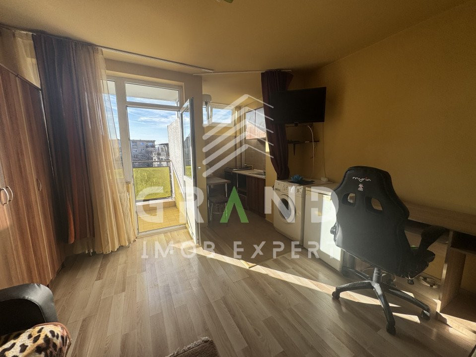 OPORTUNITATE!Garsoniera,ECONOMA,BALCON,Zona Titulescu/Gheorgheni