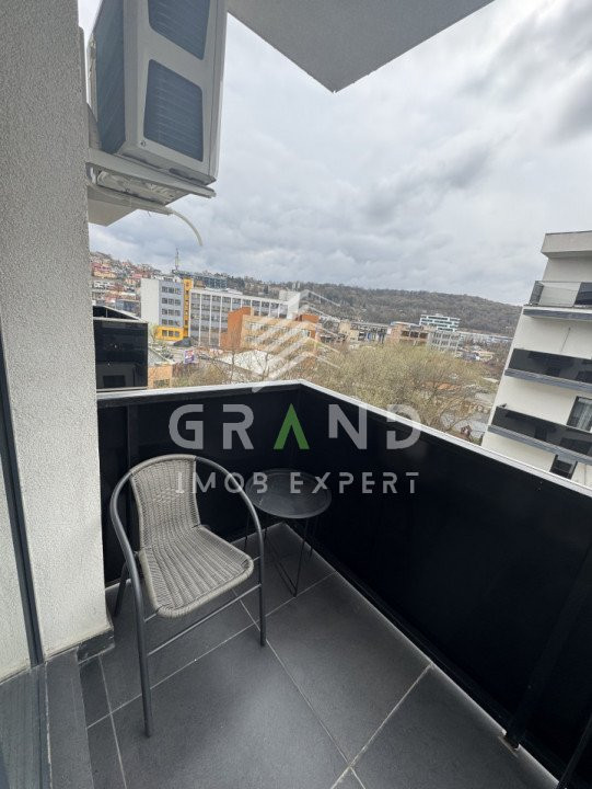 Ap 2 camere | BALCON | AC | PARCARE SUBTERANĂ | Lombului/Dâmbul Rotund