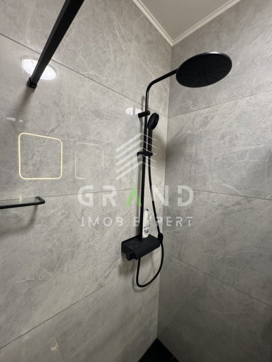 PRIVELIȘTE UNICĂ!Ap 3 camere,TERASĂ 60 mp,JACUZZI,PARCARE SUBTERANĂ,VIVO/Urbano