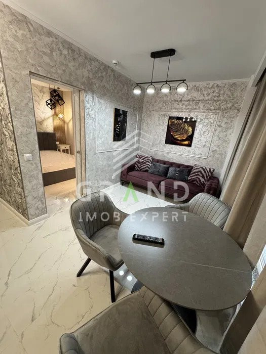 MODERN! Ap 2 camere, BALCON, PARCARE, zona Someseni/Traian Vuia