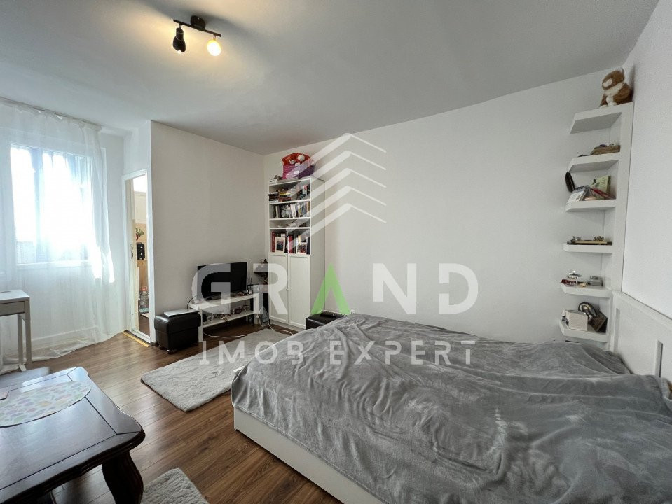 OPORTUNITATE!Garsoniera, MODERNA, BALCON, Zona Manastur/Grigore Alexandrescu