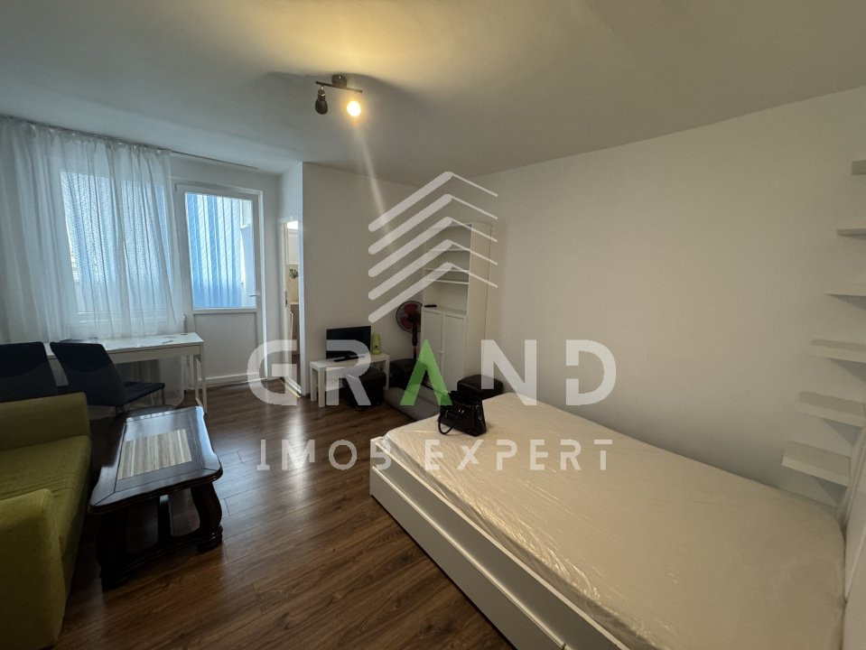 OPORTUNITATE!Garsoniera, MODERNA, BALCON, Zona Manastur/Grigore Alexandrescu