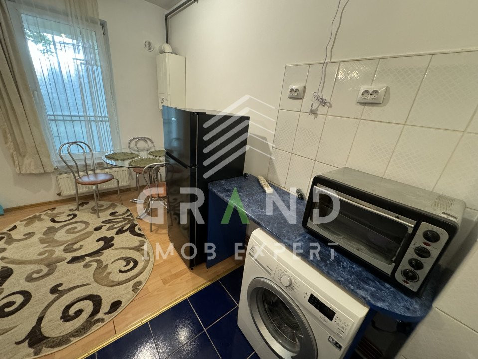 OPORTUNITATE!Ap 1 camera,BALCON,Zona Zorilor/Golden Tulip