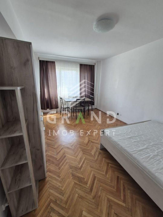 Ap 1 camera | DECOMANDAT | RENOVAT | BALCON | P-ta Marasti