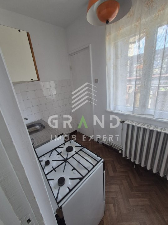 Ap 1 camera | DECOMANDAT | RENOVAT | BALCON | P-ta Marasti