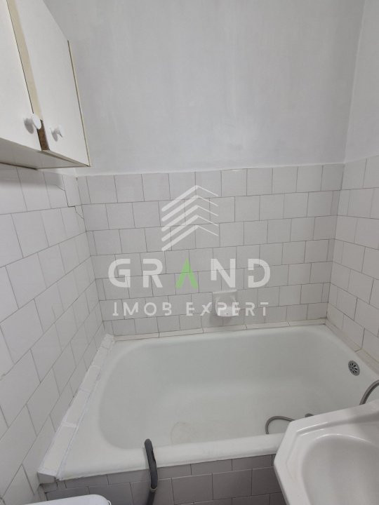 Ap 1 camera | DECOMANDAT | RENOVAT | BALCON | P-ta Marasti