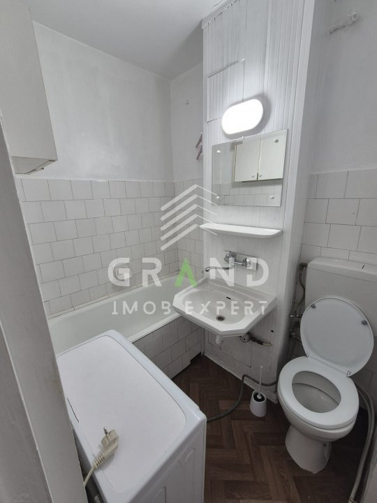 Ap 1 camera | DECOMANDAT | RENOVAT | BALCON | P-ta Marasti