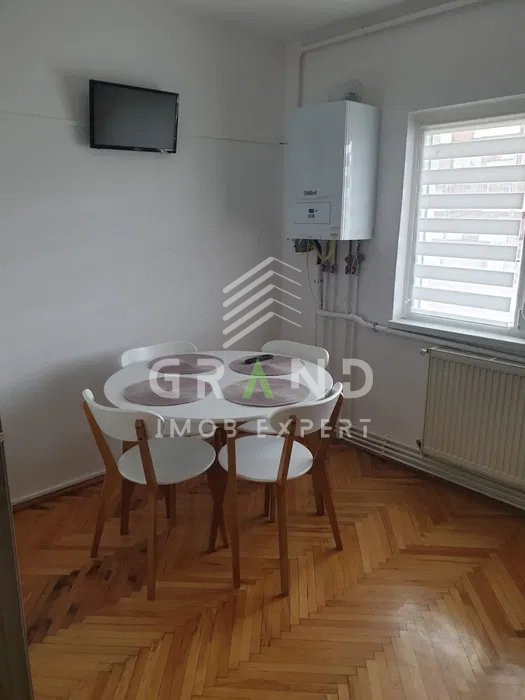 Ap 2 CAMERE DECOMANDAT, BALCON, PARCARE, zona MANASTUR/UMF/USAMV