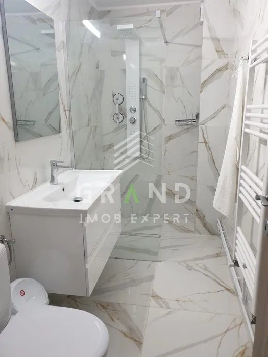 Ap 2 CAMERE DECOMANDAT, BALCON, PARCARE, zona MANASTUR/UMF/USAMV
