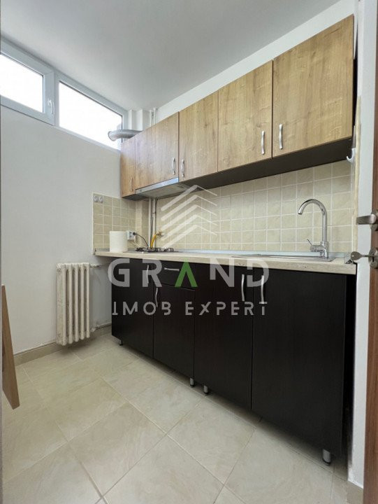 OPORTUNITATE! Garsoniera, MODERNA, BALCON, Zona Manastur/BIG