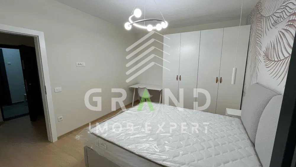 PRIMA INCHIRIERE! Ap 3 camere, BALCON, PARCARE, zona Marasti/Fabricii