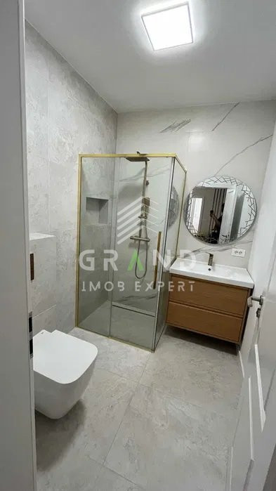 PRIMA INCHIRIERE! Ap 3 camere, BALCON, PARCARE, zona Marasti/Fabricii