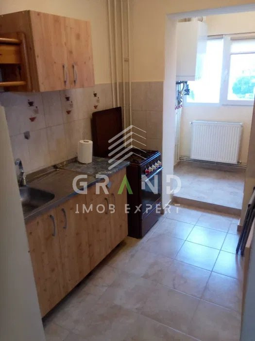 GARSONIERA ECONOMA, BALCON INCHIS, zona Marasti