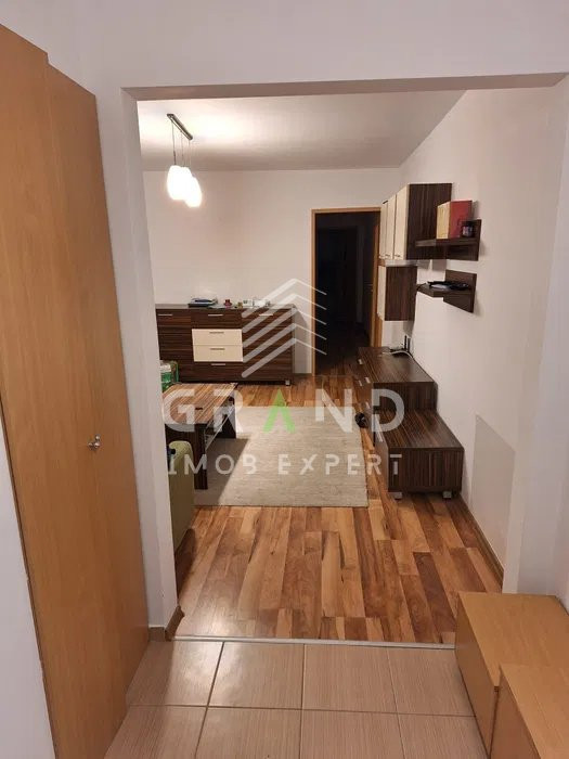 OPORTUNITATE! Ap 3 camere, BALCON, zona Manastur/Primaverii