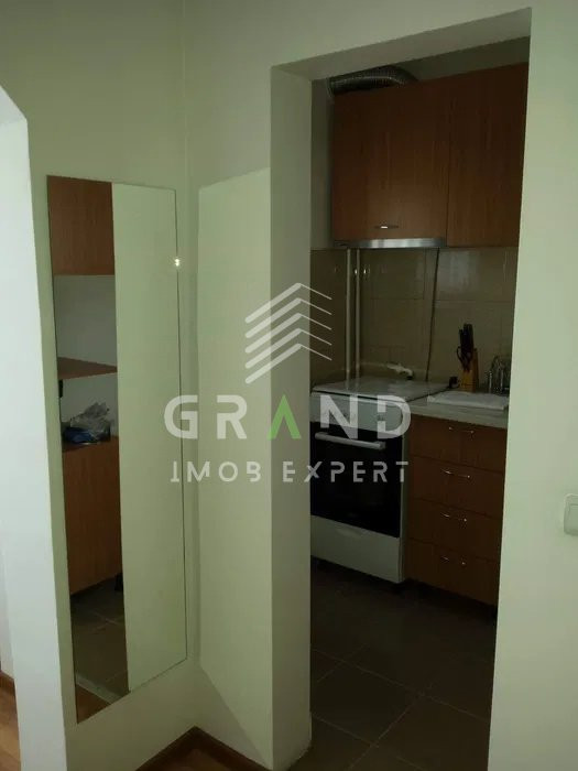 GARSONIERA ECONOMA, BALCON INCHIS, zona Marasti/Cernei