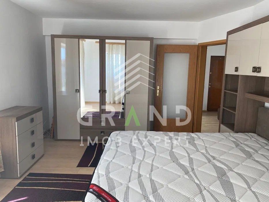 MODERN! Ap 1 camera DECOMANDAT, BALCON, PARCARE, zona Intre Lacuri