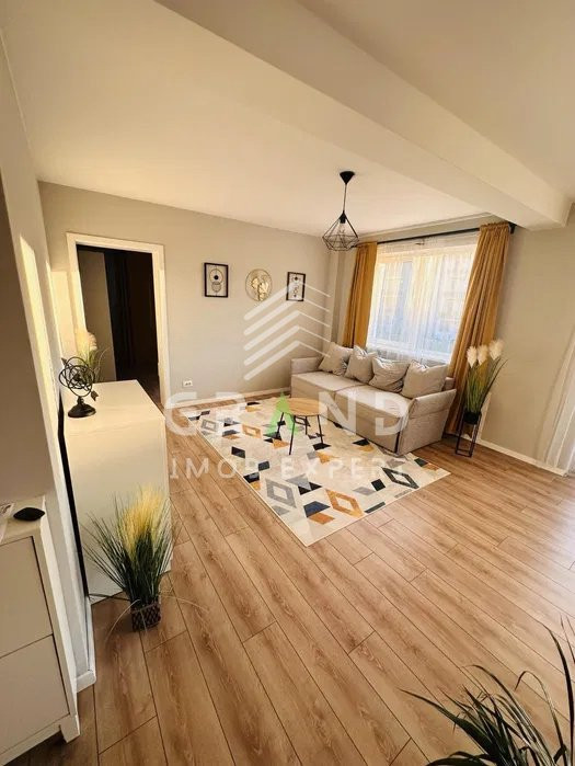 MODERN! Ap 2 camere, BALCON, PARCARE, zona Floresti/Cetatii