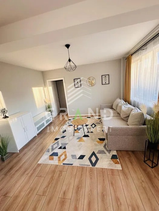 MODERN! Ap 2 camere, BALCON, PARCARE, zona Floresti/Cetatii