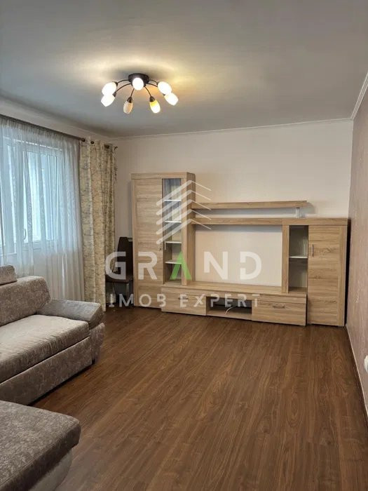 PRIMA INCHIRIERE! Ap 3 camere, BALCON, PARCARE, zona Manastur