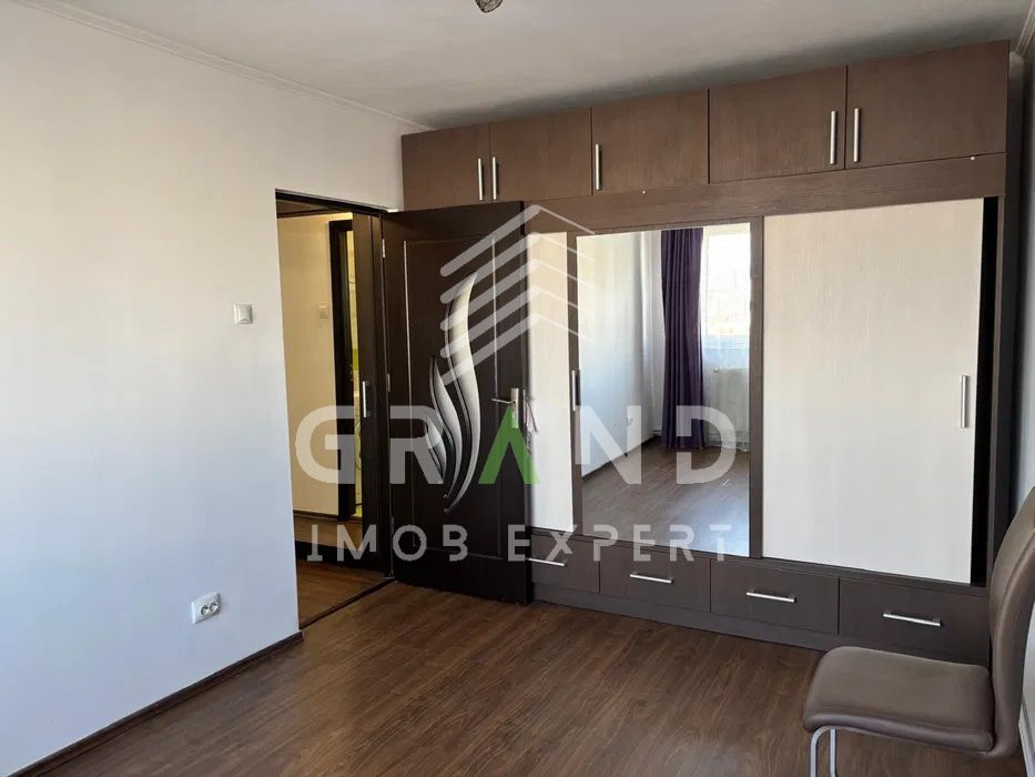 PRIMA INCHIRIERE! Ap 3 camere, BALCON, PARCARE, zona Manastur