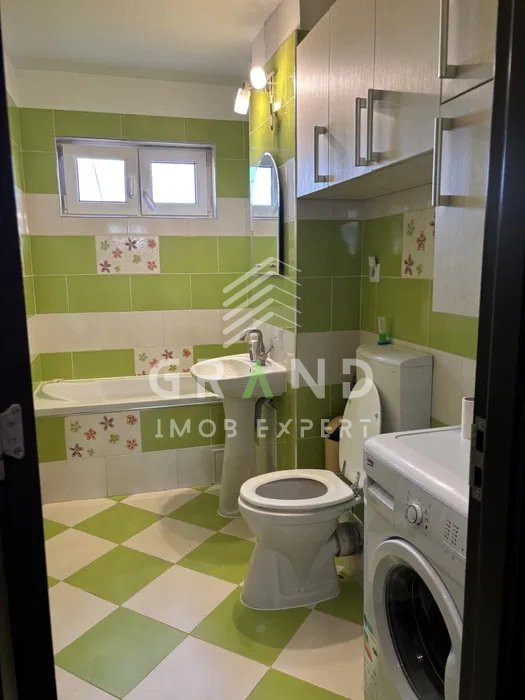 PRIMA INCHIRIERE! Ap 3 camere, BALCON, PARCARE, zona Manastur