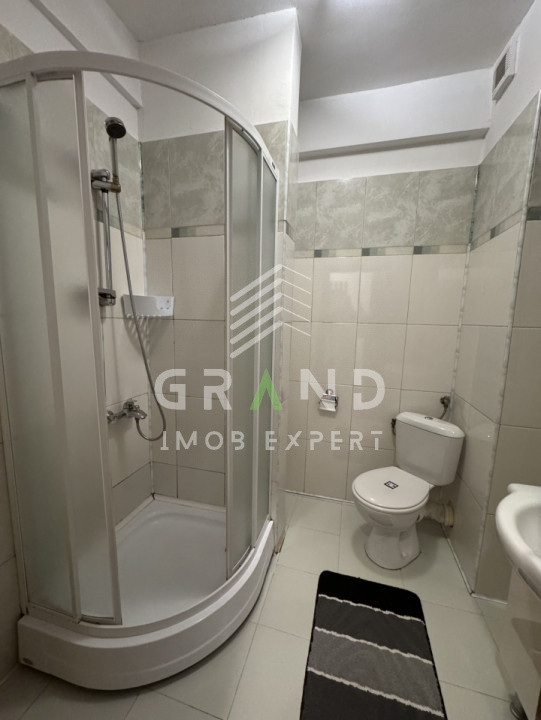 Oportunitate!Ap 1 camera, decomandat, MODERN, parcare Zona Decebal/Burebista