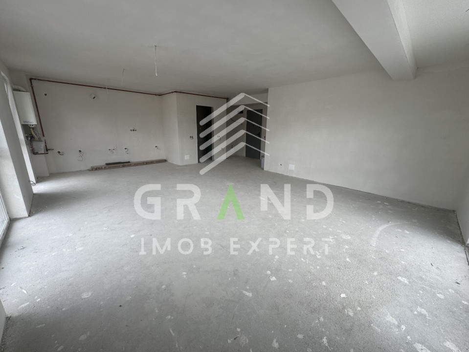 Apartament exclusivist 3 camere-terasa uriasa si panorama de vis!