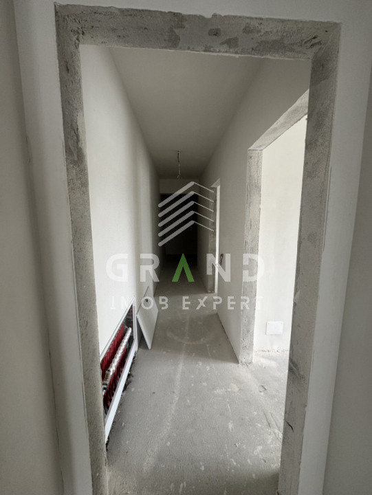 Apartament exclusivist 3 camere-terasa uriasa si panorama de vis!
