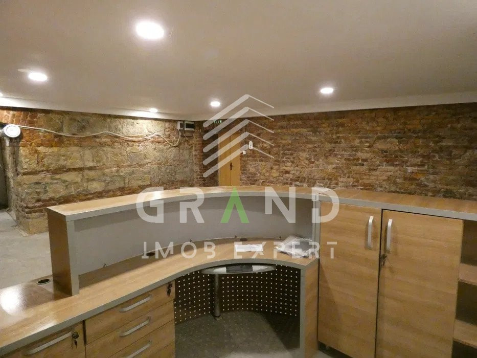 OPORTUNITATE | Spatiu versatil | 207mp | subsol | HOREA