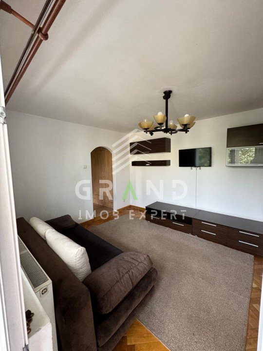 OPORTUNITATE!Ap 3 camere DECOMANDAT, BALCON, zona Manastur