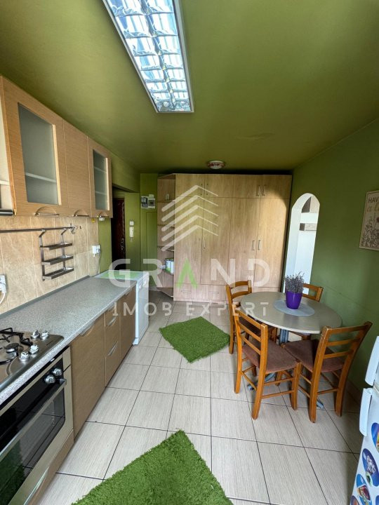 OPORTUNITATE!Ap 3 camere DECOMANDAT, BALCON, zona Manastur