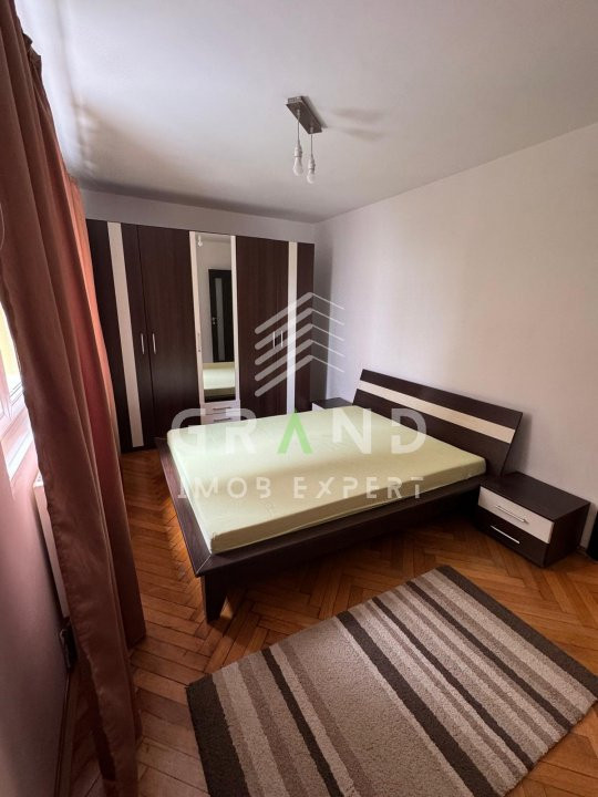 OPORTUNITATE!Ap 3 camere DECOMANDAT, BALCON, zona Manastur
