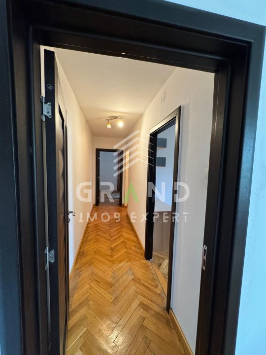 OPORTUNITATE!Ap 3 camere DECOMANDAT, BALCON, zona Manastur