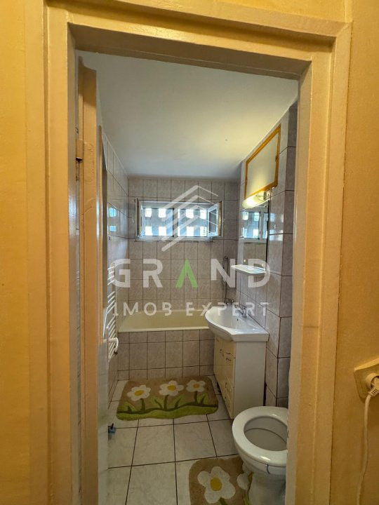 OPORTUNITATE!Ap 3 camere DECOMANDAT, BALCON, zona Manastur