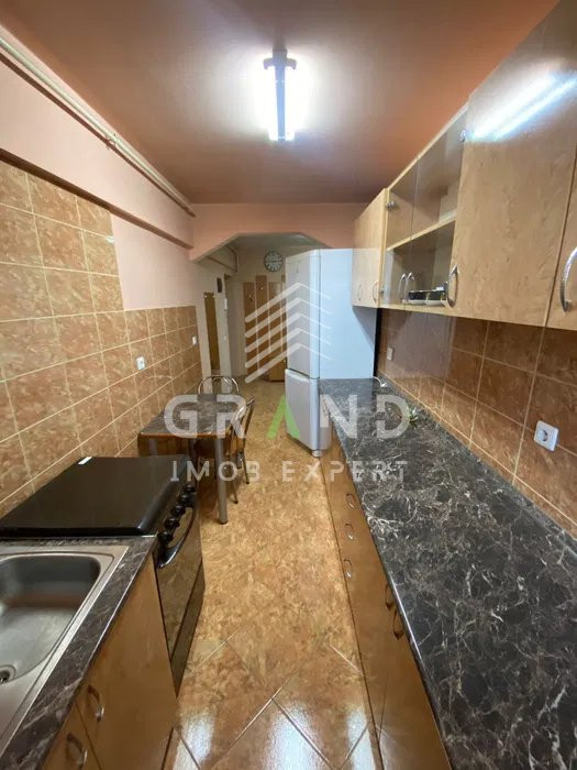 Ap 1 camere DECOMANDAT, BALCON INCHIS, PARCARE, zona Bulgaria