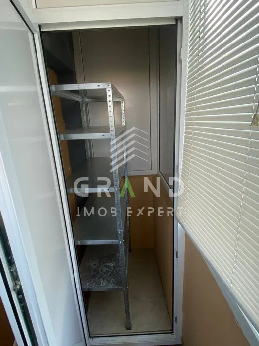 Ap 1 camere DECOMANDAT, BALCON INCHIS, PARCARE, zona Bulgaria
