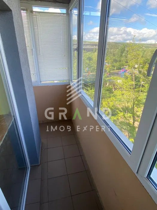 Ap 1 camere DECOMANDAT, BALCON INCHIS, PARCARE, zona Bulgaria