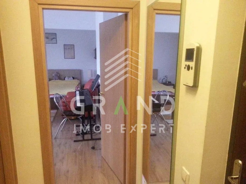 Ap 1 camera, BALCON, PARCARE, zona Plopilor