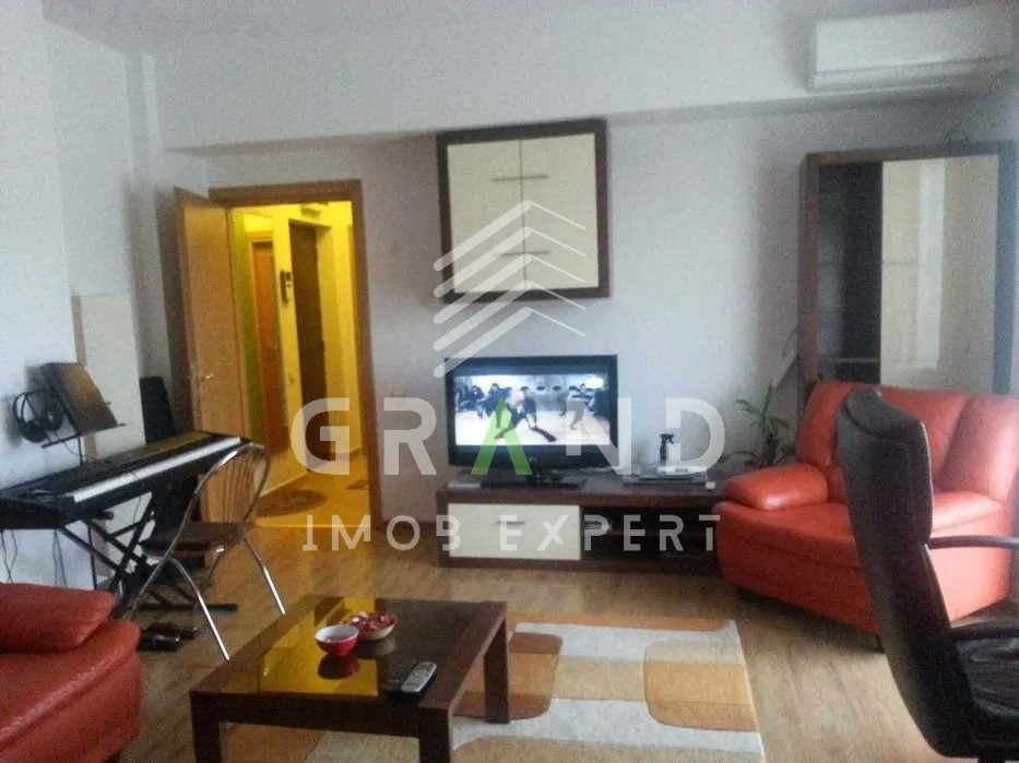 Ap 1 camera, BALCON, PARCARE, zona Plopilor