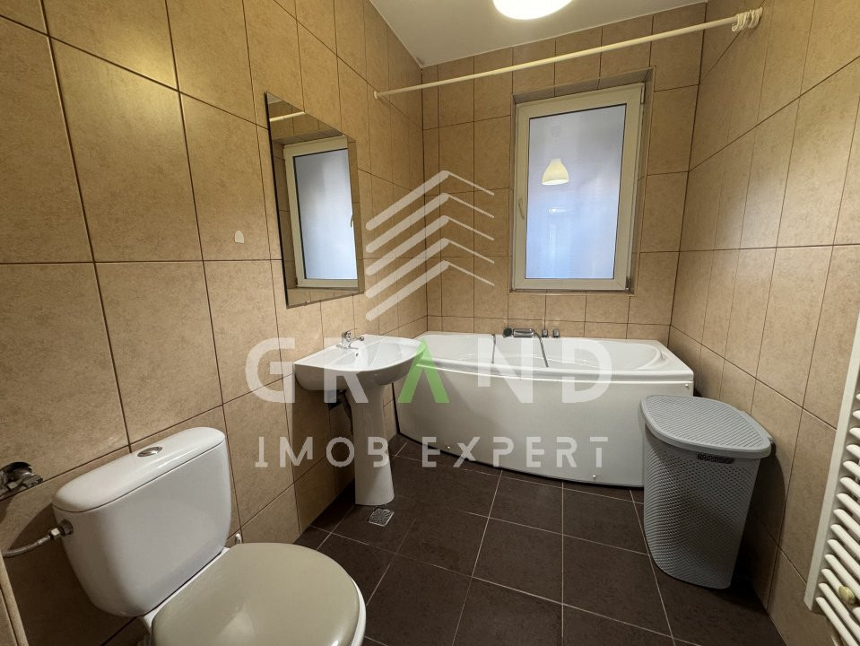 Ap 2 camere | 51mp | DECOMANDAT | 3 BALCOANE 18mp | EROILOR/FLORESTI