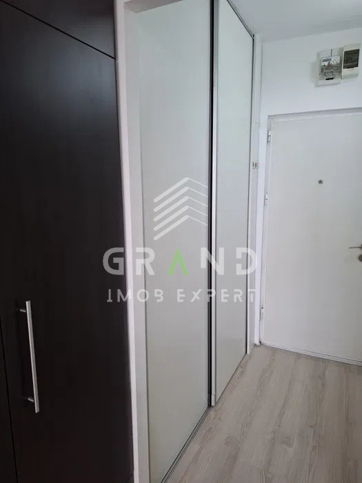 GARSONIERA ECONOMA, BALCON, zona Manastur/Union