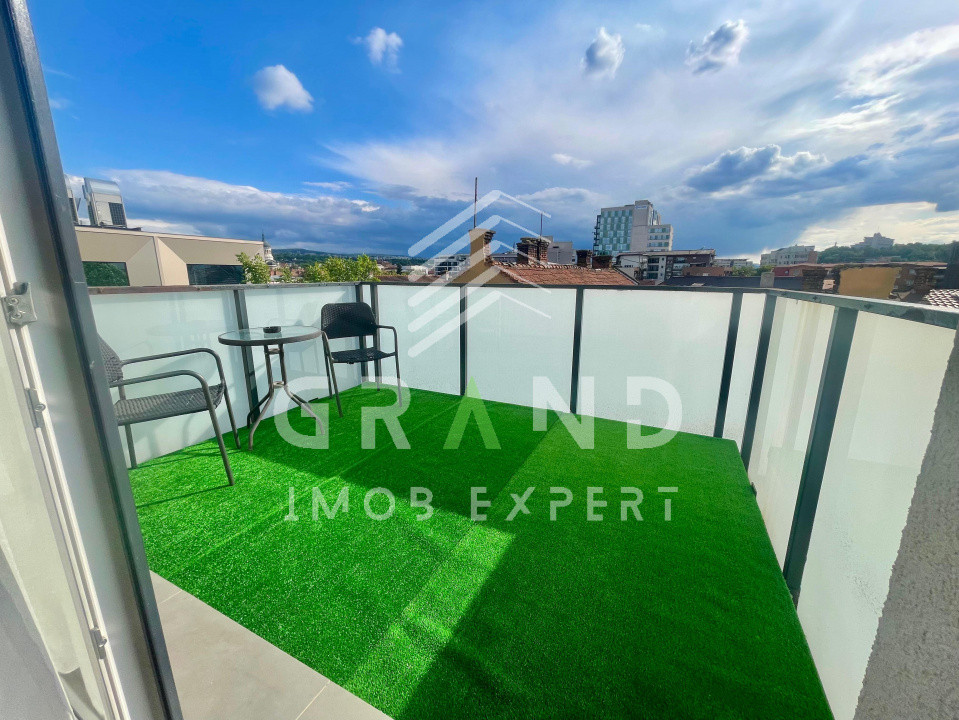 Ap 3 camere | 70 mp | Balcon | Semicentral/str. Ploiești 