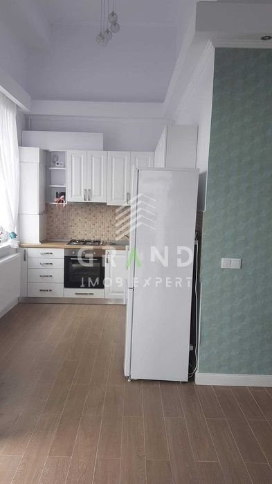 Ap 3 camere | 70 mp | Balcon | Semicentral/str. Ploiești 