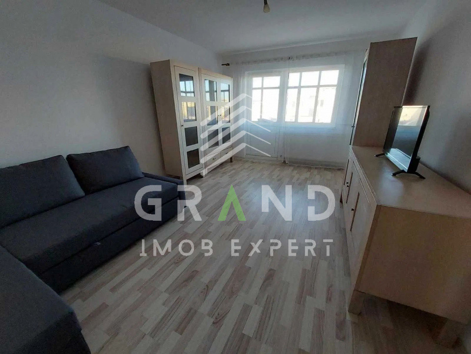 Ap 3 camere DECOMANDAT, BALCON, PARCARE, zona Manastur/Campului