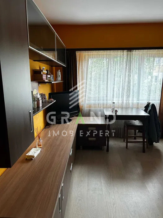 Ap 3 camere, BALCON INCHIS, 2 PARCARI, zona Marasti/Aurel Vlaicu