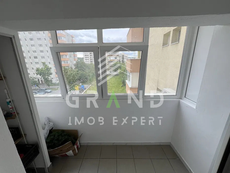Ap 3 camere RENOVAT, BALCON INCHIS, PARCARE, zona Manastur