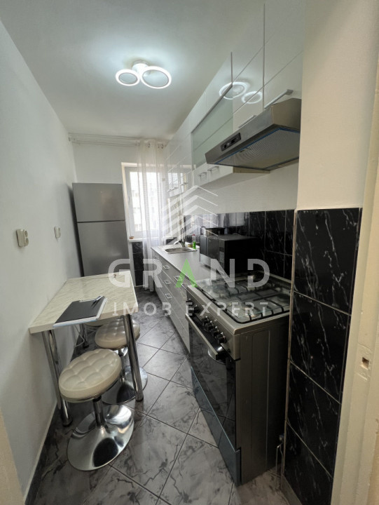 Oportunitate!Ap 2 camere, BALCON, Zona Manastur/BIG/Bucegi