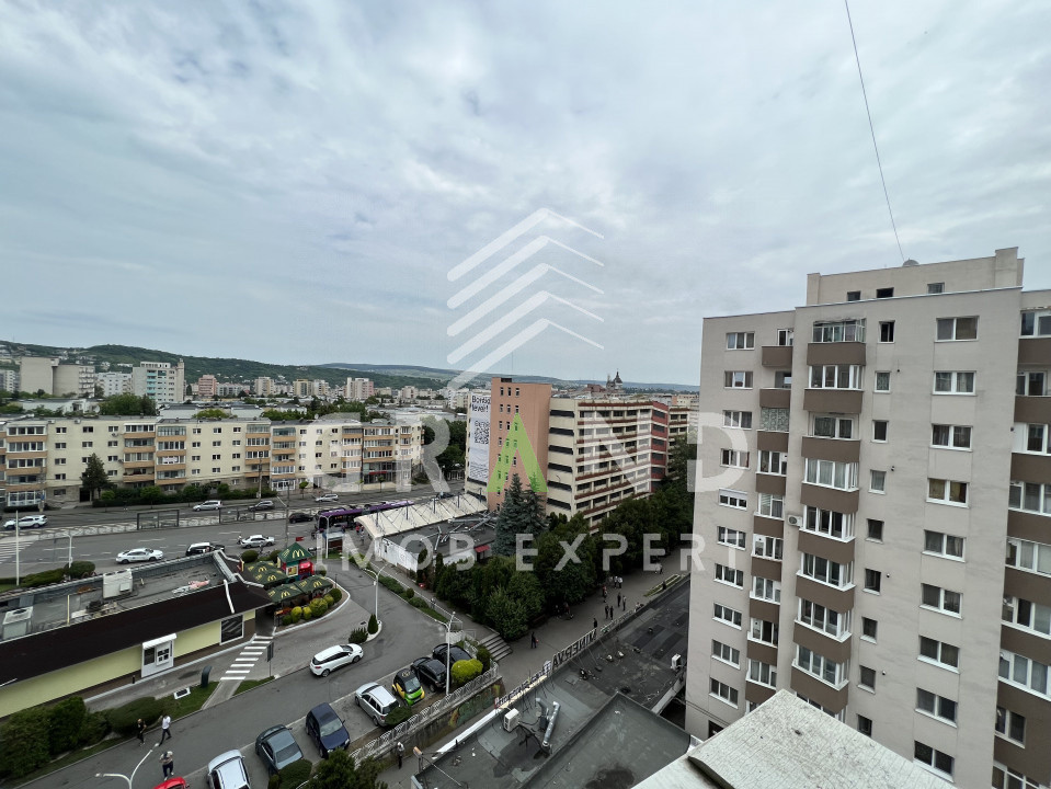 Oportunitate!Ap 2 camere, BALCON, Zona Manastur/BIG/Bucegi