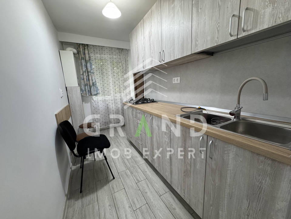 Ap 2 camere,DECOMANDAT,2 balcoane,PARCARE inclusă–Mănăștur/Izlazului