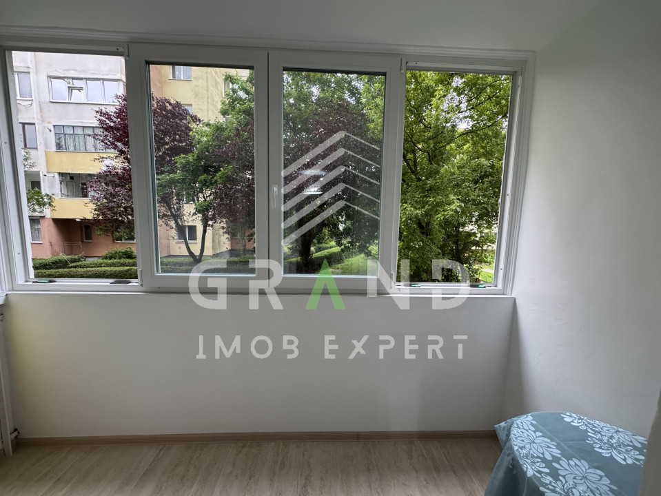 Ap 2 camere,DECOMANDAT,2 balcoane,PARCARE inclusă–Mănăștur/Izlazului